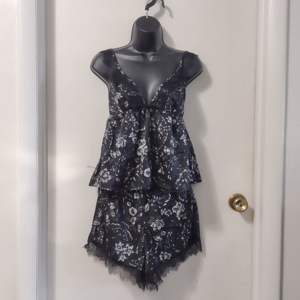 Kill Star Moth to Flames Cami and Shorts PJ Set Size M